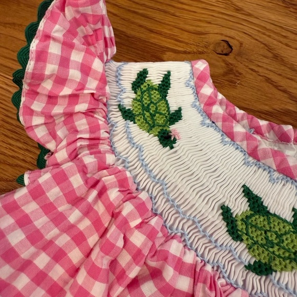 Classic Whimsy Sea Turtle Smocked Dress Pink Gingham Size 12M - Picture 4 of 11